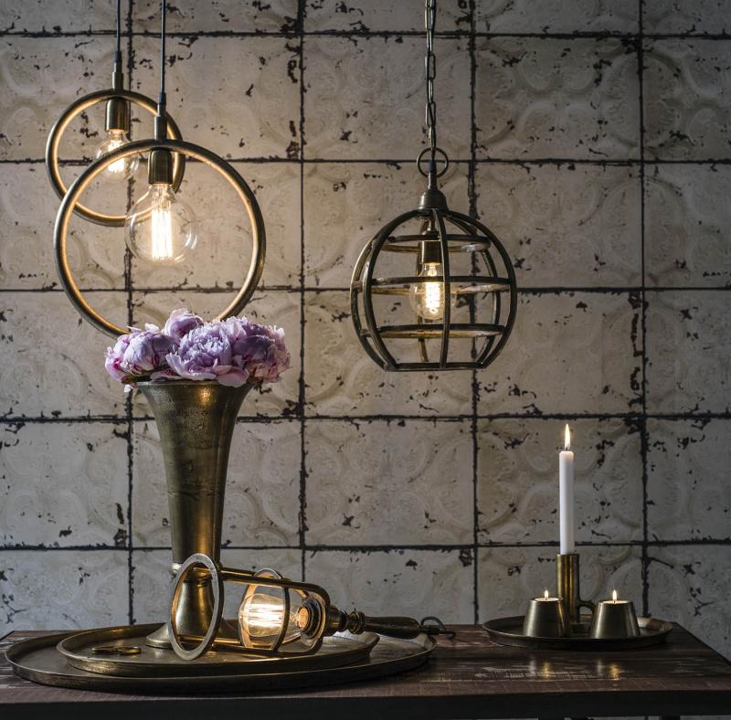 Bristol lampa i metall - gallerlampa MEDIUM