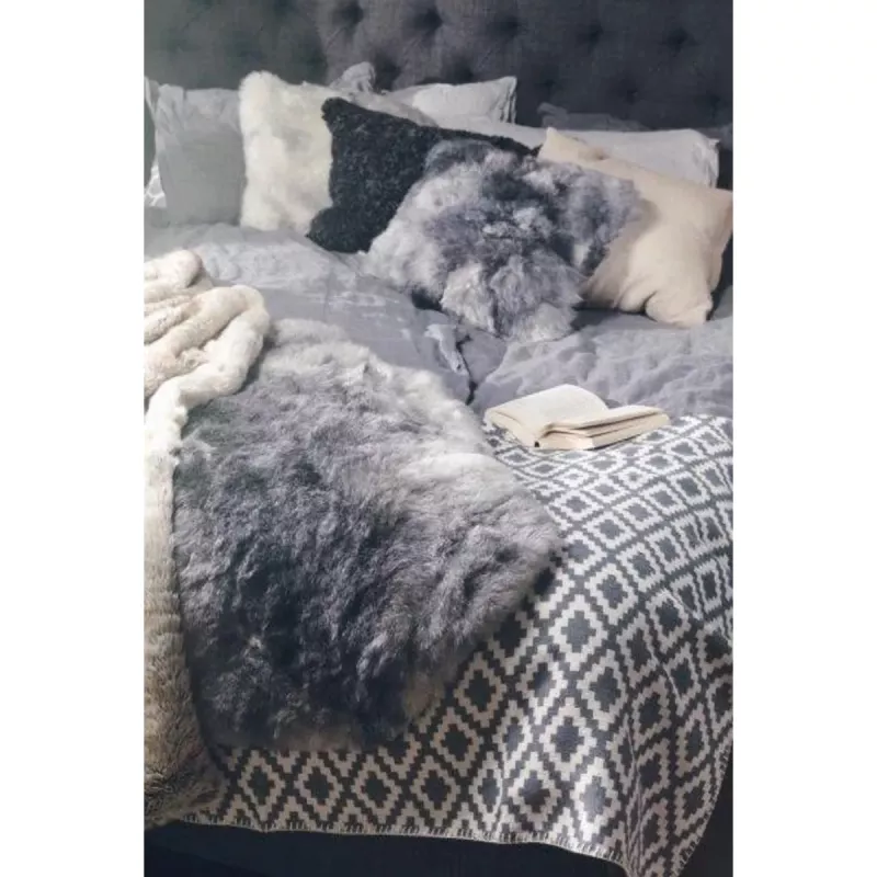 Ekologiskt fårskinn, isländskt lammskinn Nelly