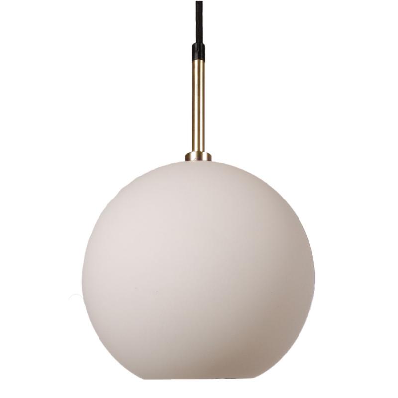 fönsterlampa med vit glasglob