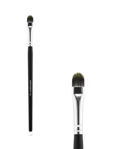 CONCEALER BRUSH 122