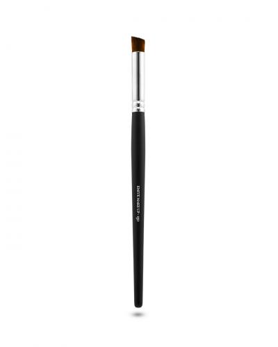 SLANTED CONCEAL / CONTOUR BRUSH 150
