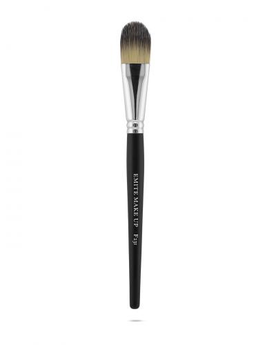 FLAT FOUNDATION BRUSH F231