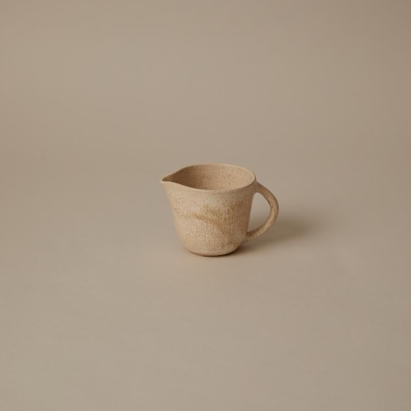 Liten kanna med handtag, Sandsten