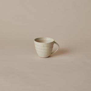 Teacup in Vintage white