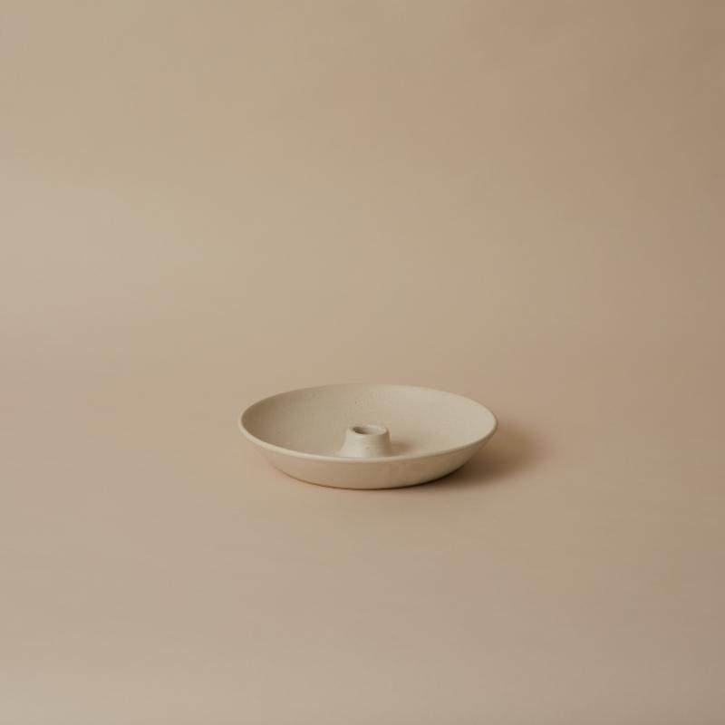 Klassisk ljusstake, Linne