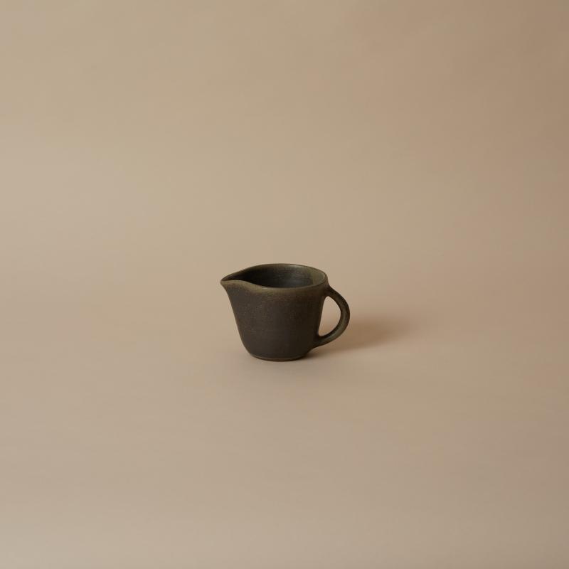 Liten kanna med handtag, Skogsgrön