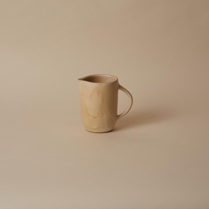 Stor kanna med handtag, Sandsten