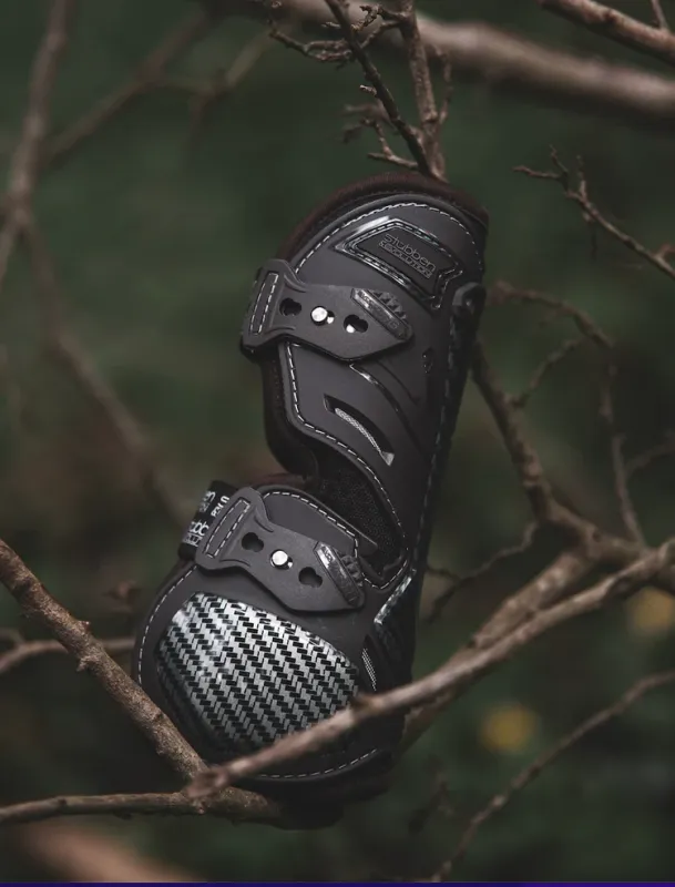 Hybrid Carbon Tendon Boots