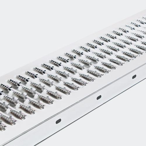 2x Uppkörningsramp av galvaniserat stål