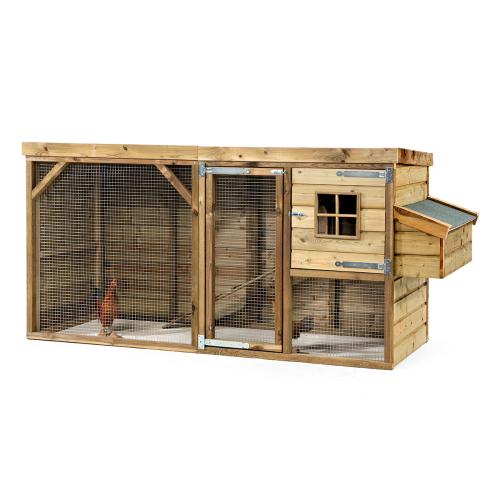 Hönsgård med värprede och hage Linnea