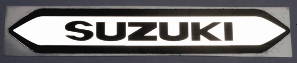 Sidokåpsdekal Suzuki M12