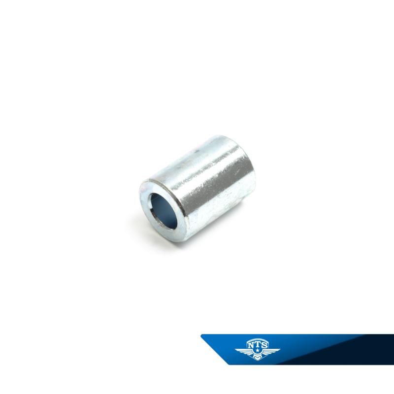 Distanshylsa bak höger Suzuki K50