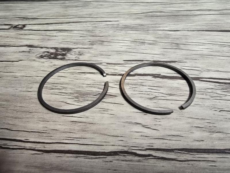 Kolvringar 38x2mm 1 par NOS