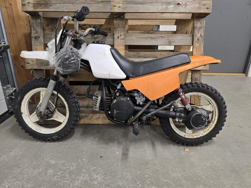 Yamaha PW50 orange