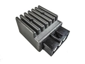 Voltregulator Derbi Senda mfl 6 stift