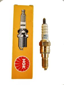 Tändstift NGK ER8EH (Honda Zoomer)