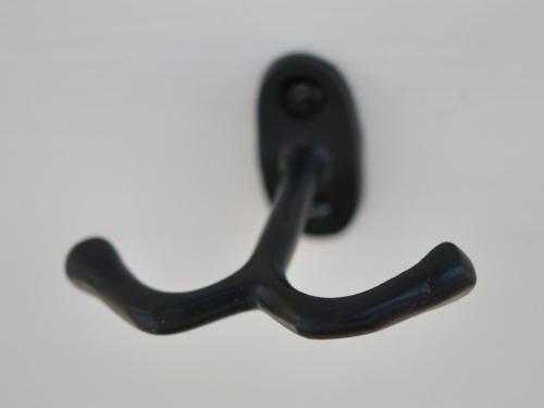 Dubbelkrok till hatthylla -  Gammaldags - Svart