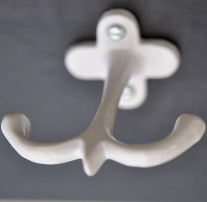 Dubbelkrok till hatthylla - Blomma - Vit