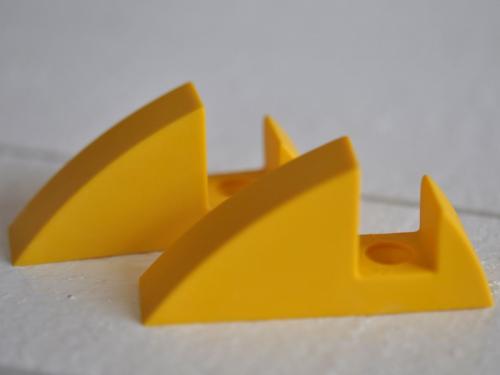 Hyllkonsol gul 16 mm