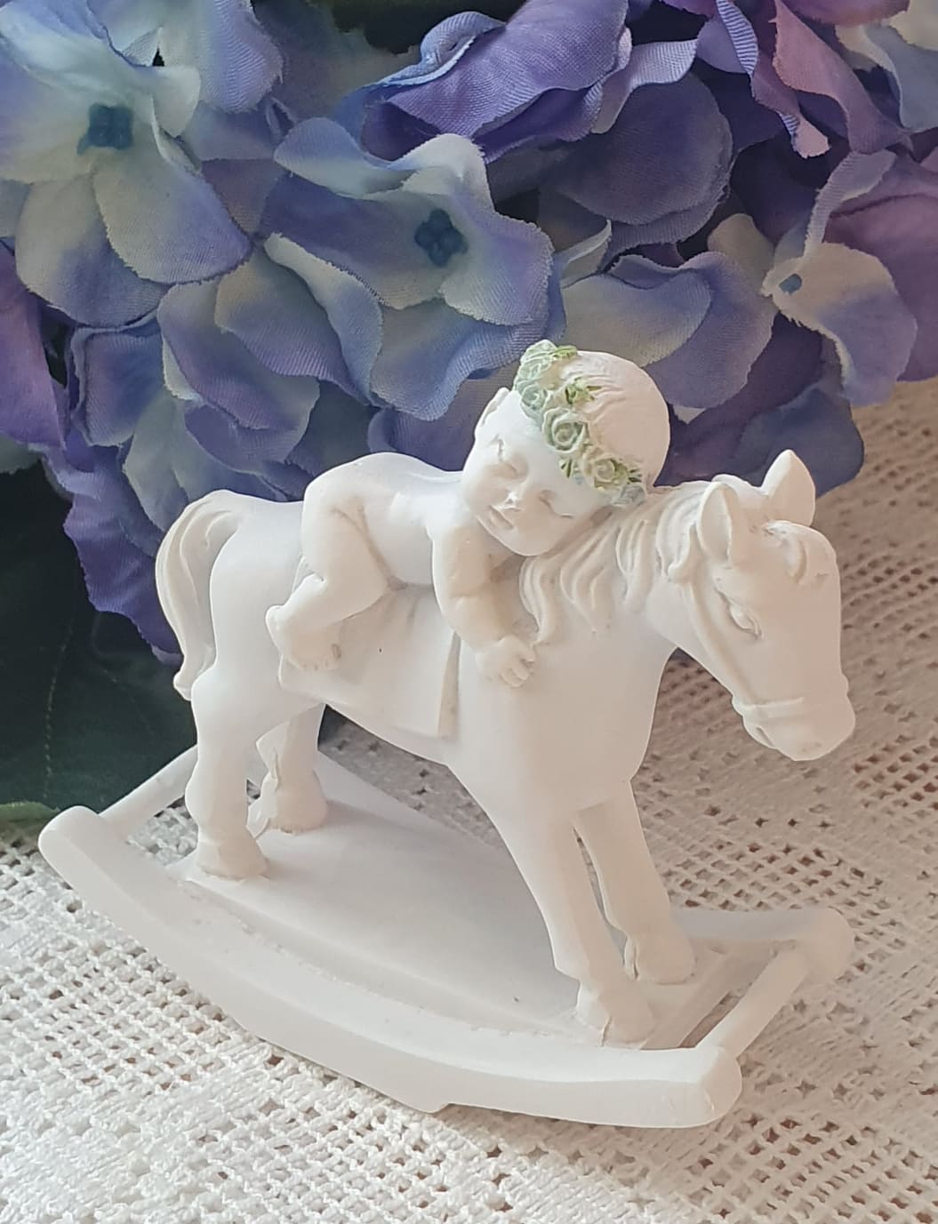 Baby Ängel På Gunghäst Blå