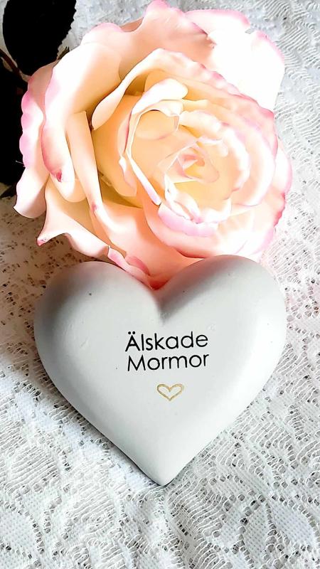 Product Image for Hjärta med text – Älskade Mormor polystone