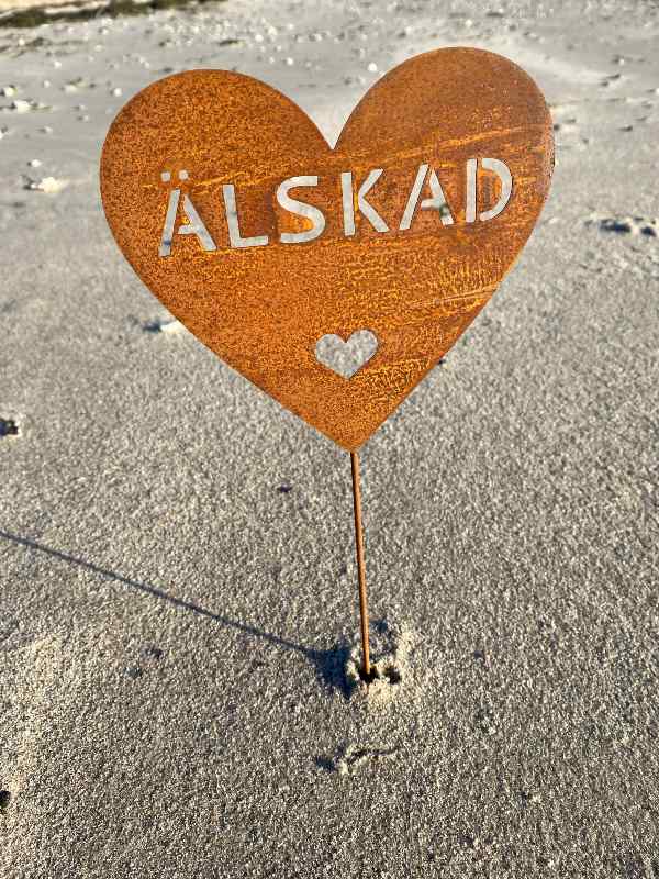 Hjärta På Pinne Älskad - Rost