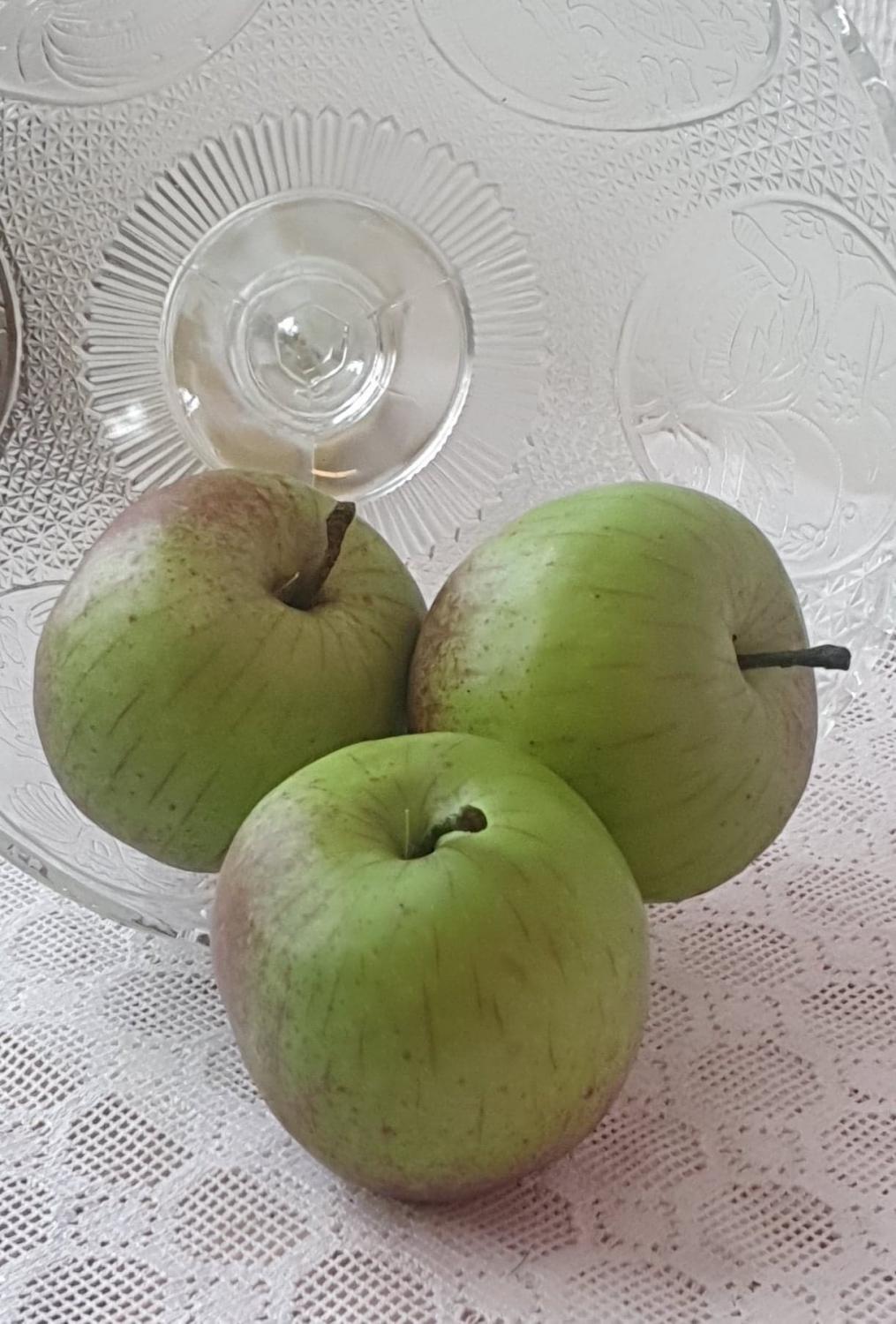 Konstgjord Äpple