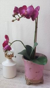 Orkidé Konstgjord Mörklila
