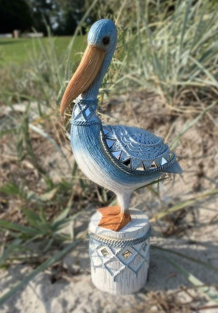 Pelikan Med Spegelmosaik