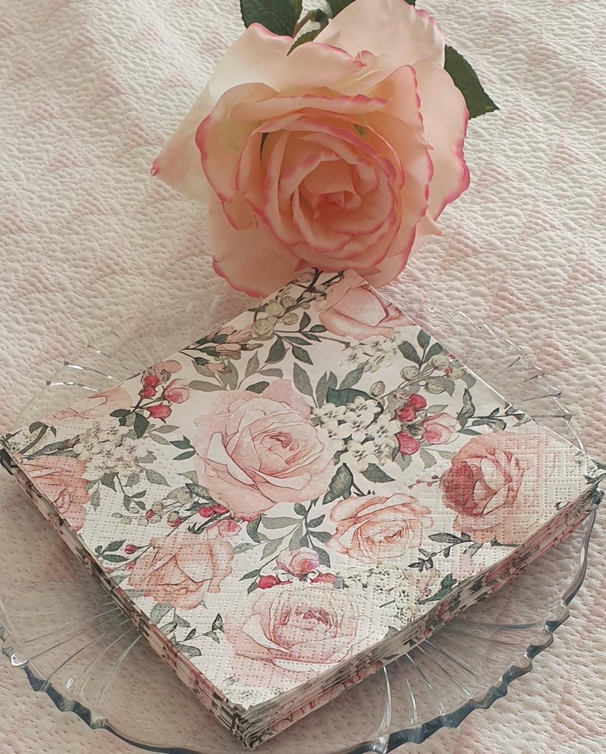 Servetter Vackra Rosor