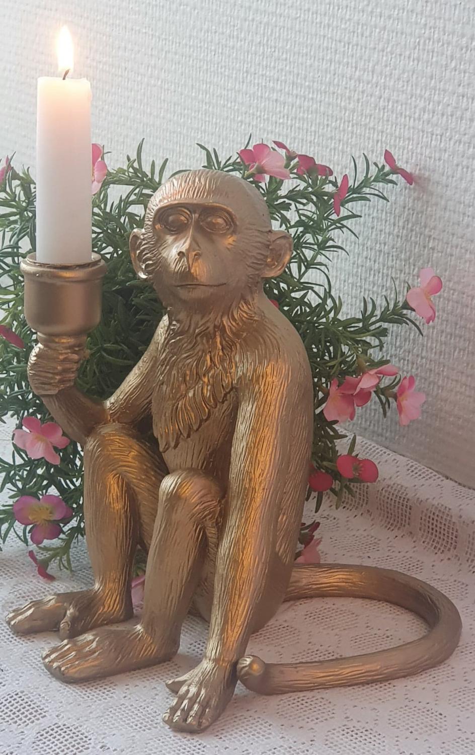 Sittande Apa Ljusstake I Mässing