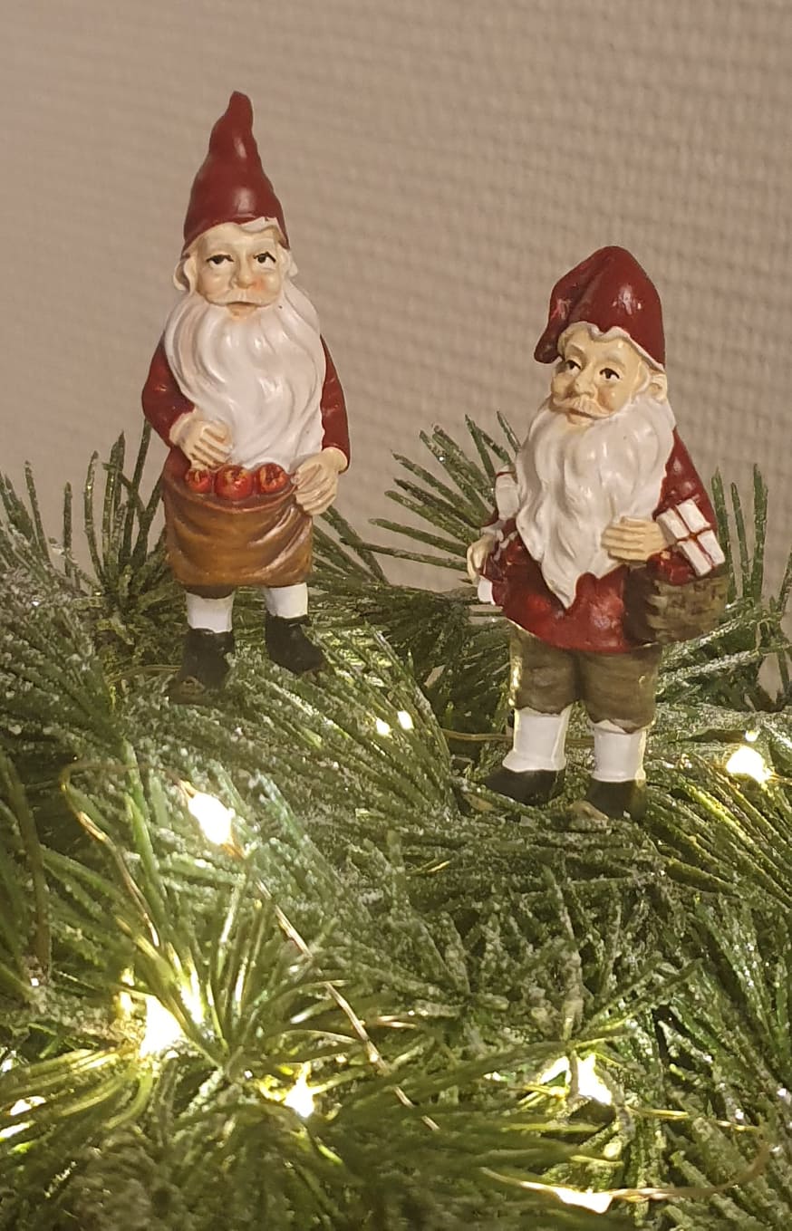 Tomte Äpple Och Paket Stick 2-Pack