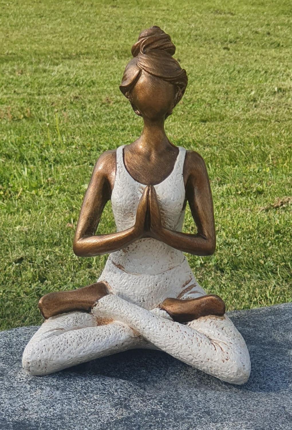 Yoga kvinna - Cremevit