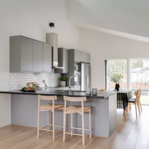 Esther barstol med repsits vitoljad