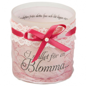 LACE CANDLE I STÄLLET FÖR EN BLOMMA