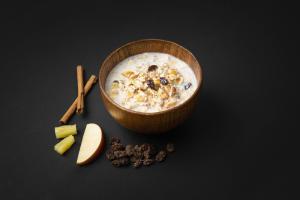 REAL TURMAT FRUKTMÜSLI MED ÄPPLE