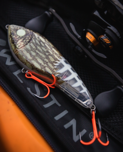 SWIM GLIDEBAIT - HALLOWEEN 12CM 53G - EATEN PIKE