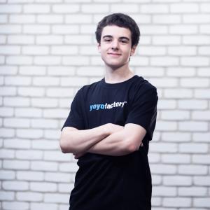 T-shirt - YoyoFactory