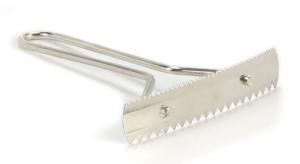 Schäferkarda - Sågtandad skrapa i metall