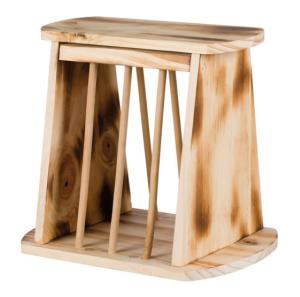 Höhäck i trä med lock 25 x 22 x 18 cm