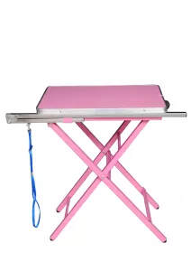 Hopfällbart trimbord med trimgalge och koppel, rosa med rosa underrede.