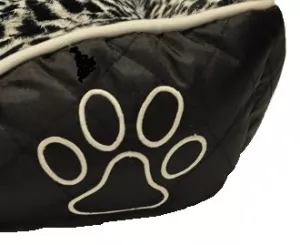 Hundbädd svart/vit med tass
