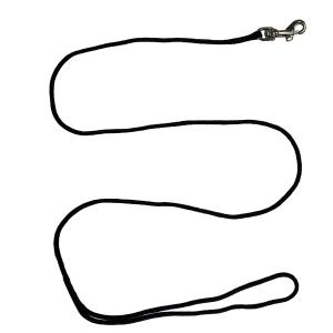 Show Tech svart utställningskoppel med silverfärgad hake. Längd 84 cm cm, diameter 3 mm.