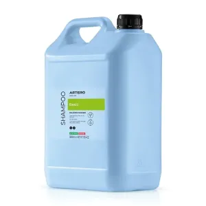 Artero Basic veganskt hundschampo med havreextrakt, passar alla pälstyper. 5 liter.