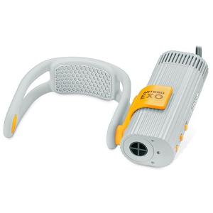 Artero Exo handsfree fön för hund och katt. Nackfön med två hastigheter, tre värmelägen och laserpekare