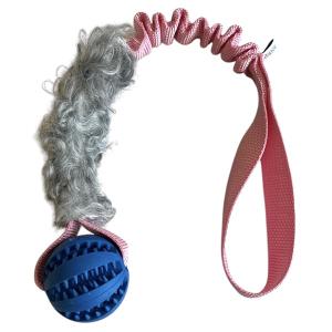 Bistos Hector svensktillverkad hundleksak med fårskinn och boll. Rosa handtag.