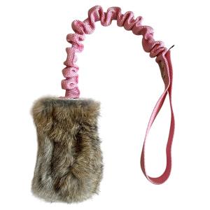 Bistos Nova hundleksak med kaninskinn och expanderhandtag. Rosa handtag.
