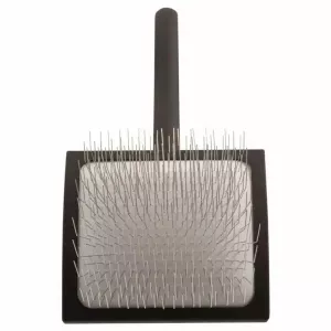 Chris Christensen Big K Black hundkarda med långa, glesa stift. Storlek large.