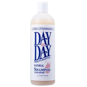 Chris Christensen Day to Day Moisturizing hundschampo med havreextrakt, 473 ml