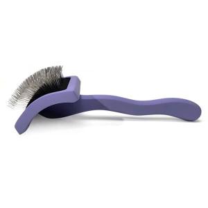 Chris Christensen Kärben Lavender karda i hög kvalitet för hund och katt. 17 mm långa stift. Medium, böjd.